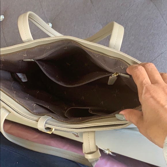 Purse - Picture 6 of 6